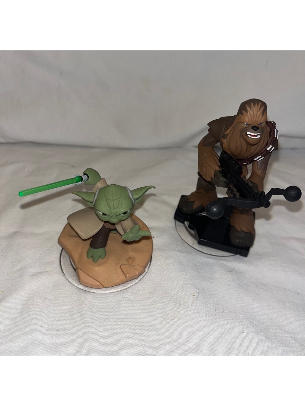 Lot of Disney Infinity 3.0 Star Wars Figures - Yoda & Chewbacca